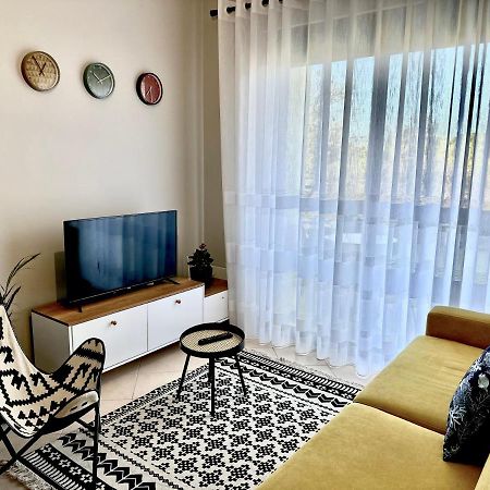 Cheerful 2-Bedroom Apartment In Golem Golem  Esterno foto